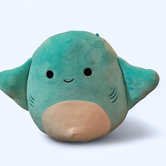 Cuddly Squishmallows 8” Maggie Stingray 2020 Plush Toy Pillow Authentic - Picture 1 of 6